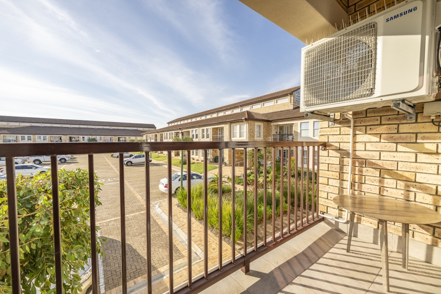2 Bedroom Property for Sale in Brackenfell South Western Cape